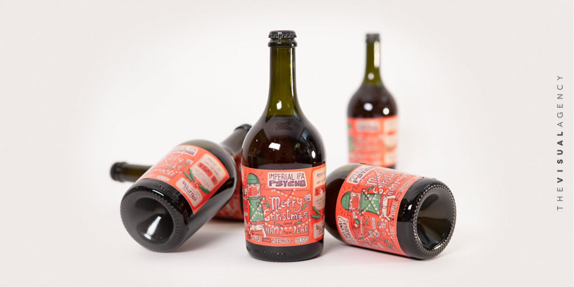 Bottiglie di birra con etichetta TVA Bottiglie di birra con etichetta TVA