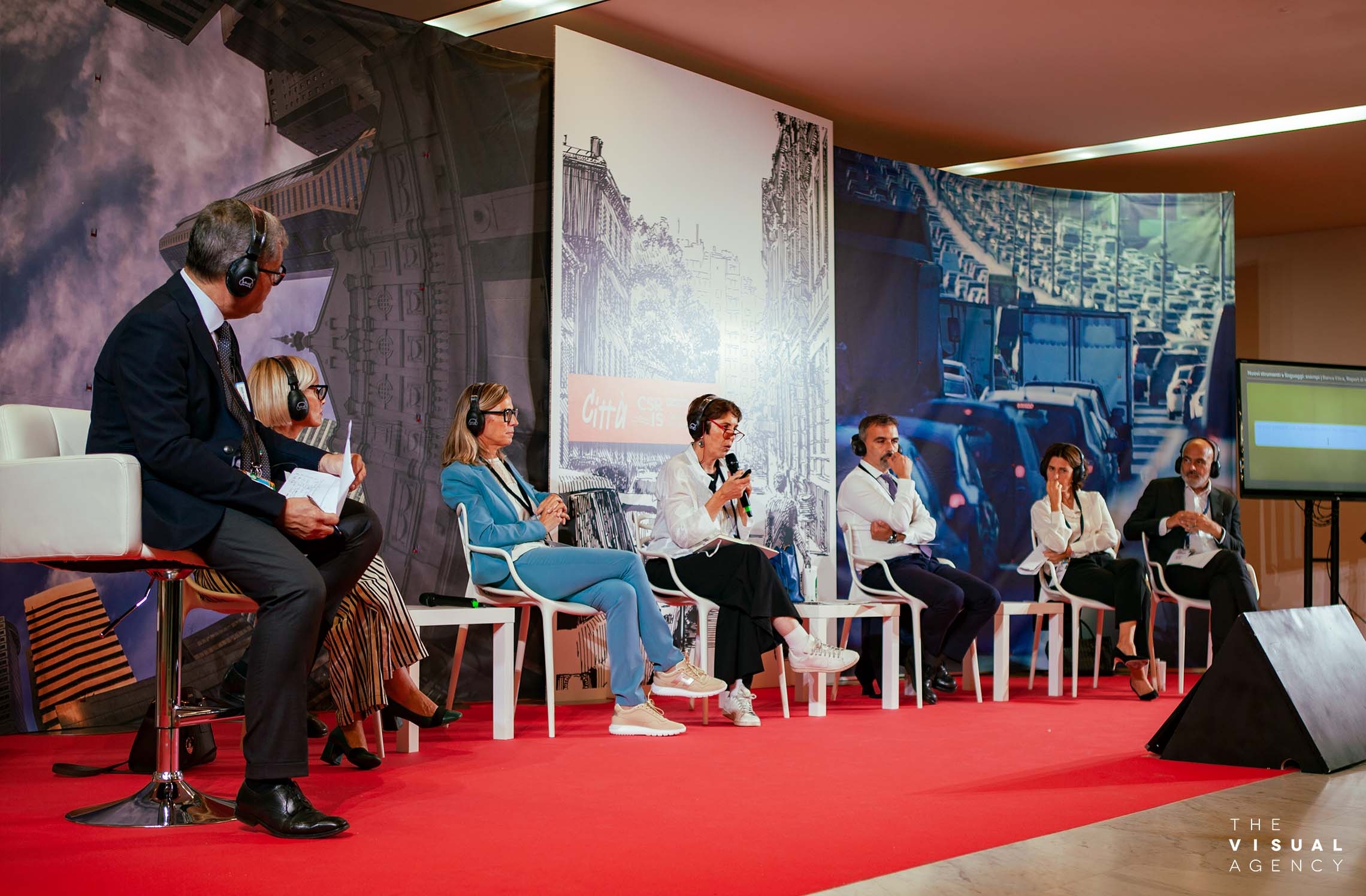 Viviana Poletti talks about CallToSustainability at the Salone CSR 2023 event in Milan Viviana Poletti talks about CallToSustainability at the Salone CSR 2023 event in Milan