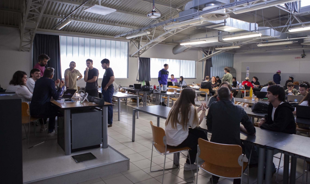 Students in classroom during Nimbo's workshop at Politecnico Students in classroom during Nimbo's workshop at Politecnico